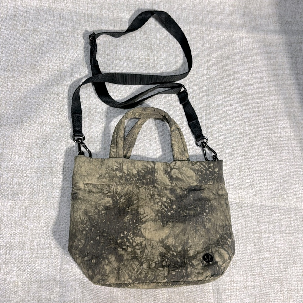 Lululemon On My Level Bag Ice Dye Crossbody